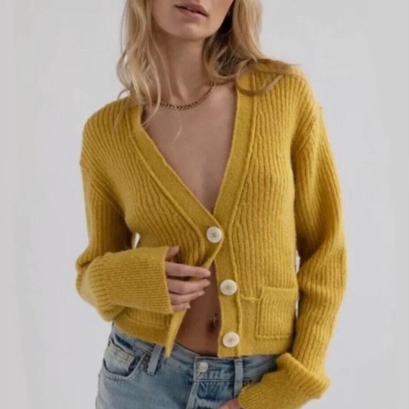 Free People Sweaters - Free People Mimosa Ribbed Cropped V Neck Long Sleeve Sweater